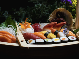 sakku sushi platter