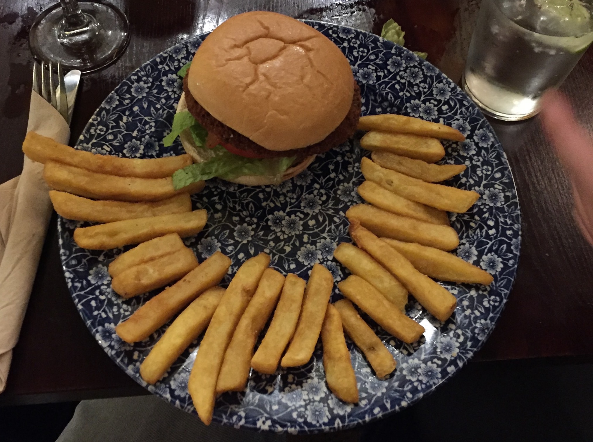 wetherspoons plate of 25 chips at The Golden Beam
