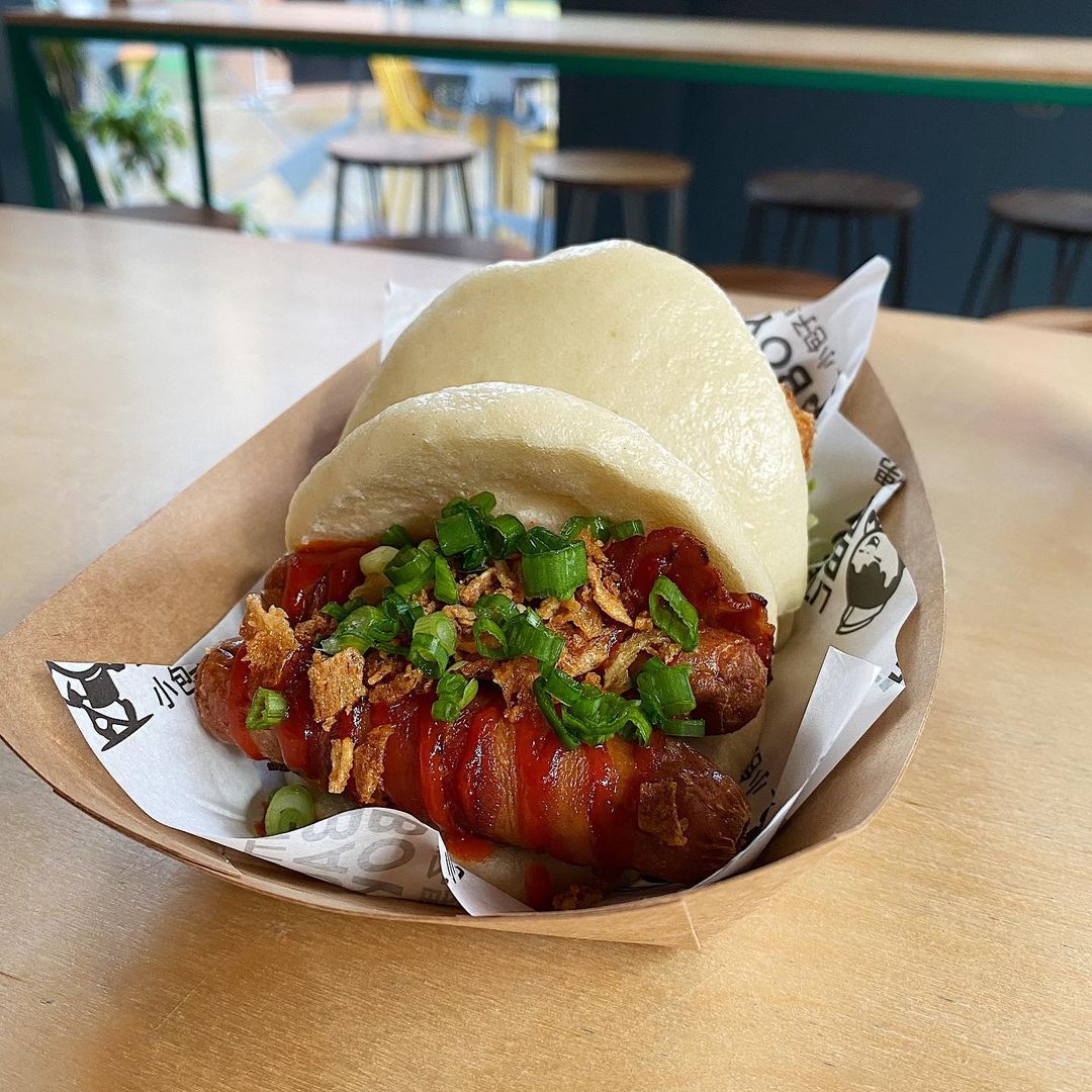 bao bun with pigs in blankets