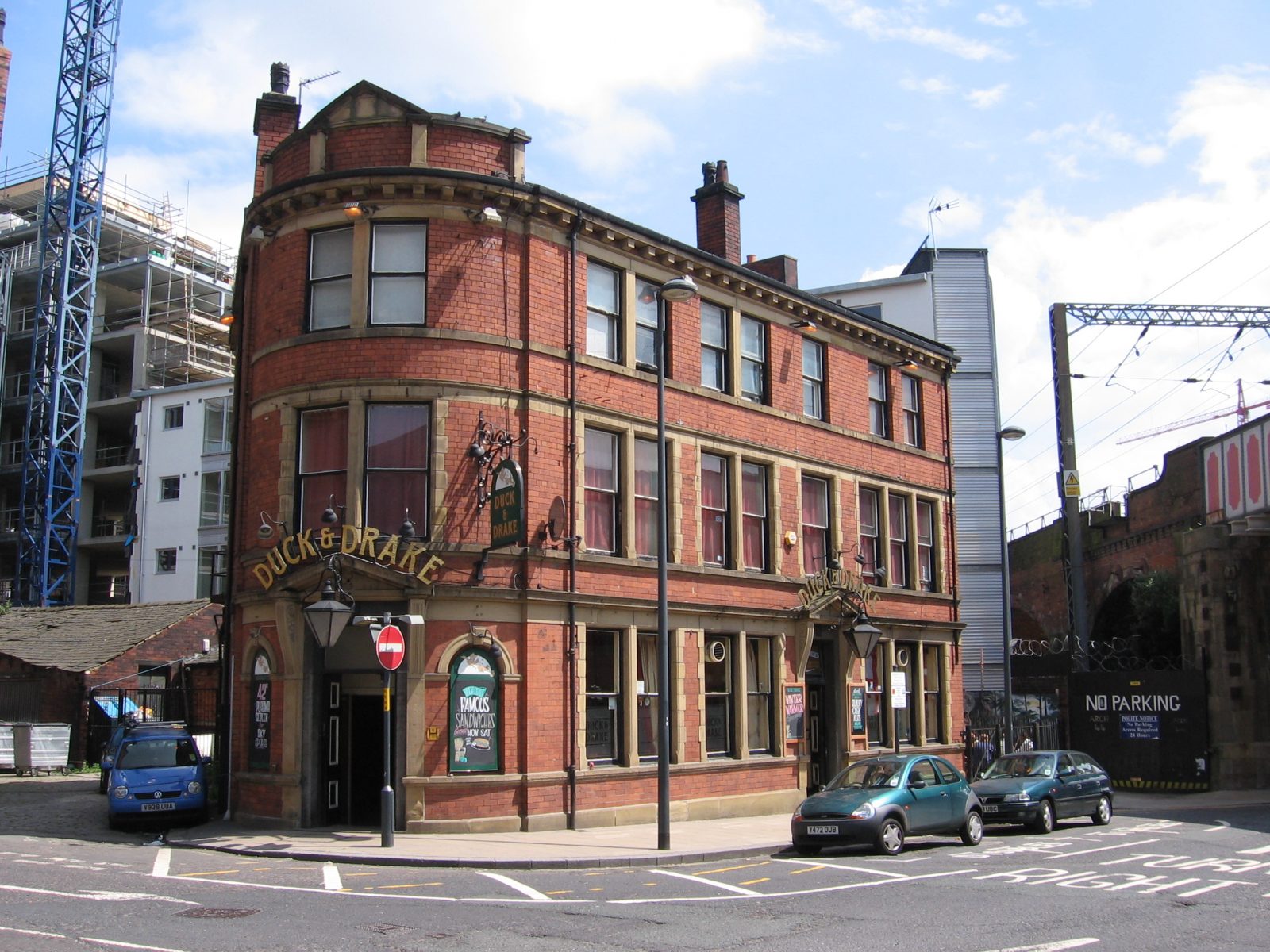 Duck & Drake pub in Leeds. 