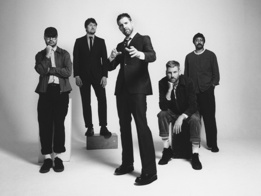 Kaiser Chiefs announce HUGE hometown gig in Leeds next year 