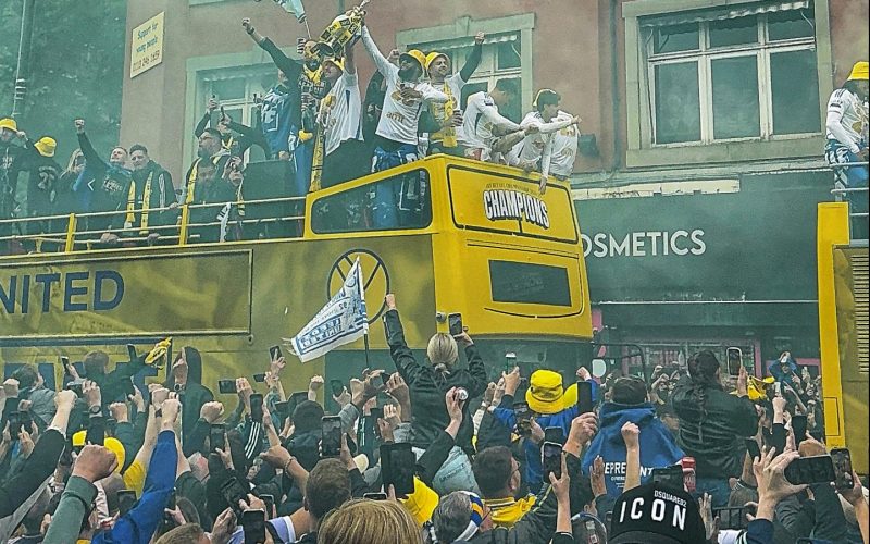 'You did us proud' message issued following Leeds United's huge parade and party