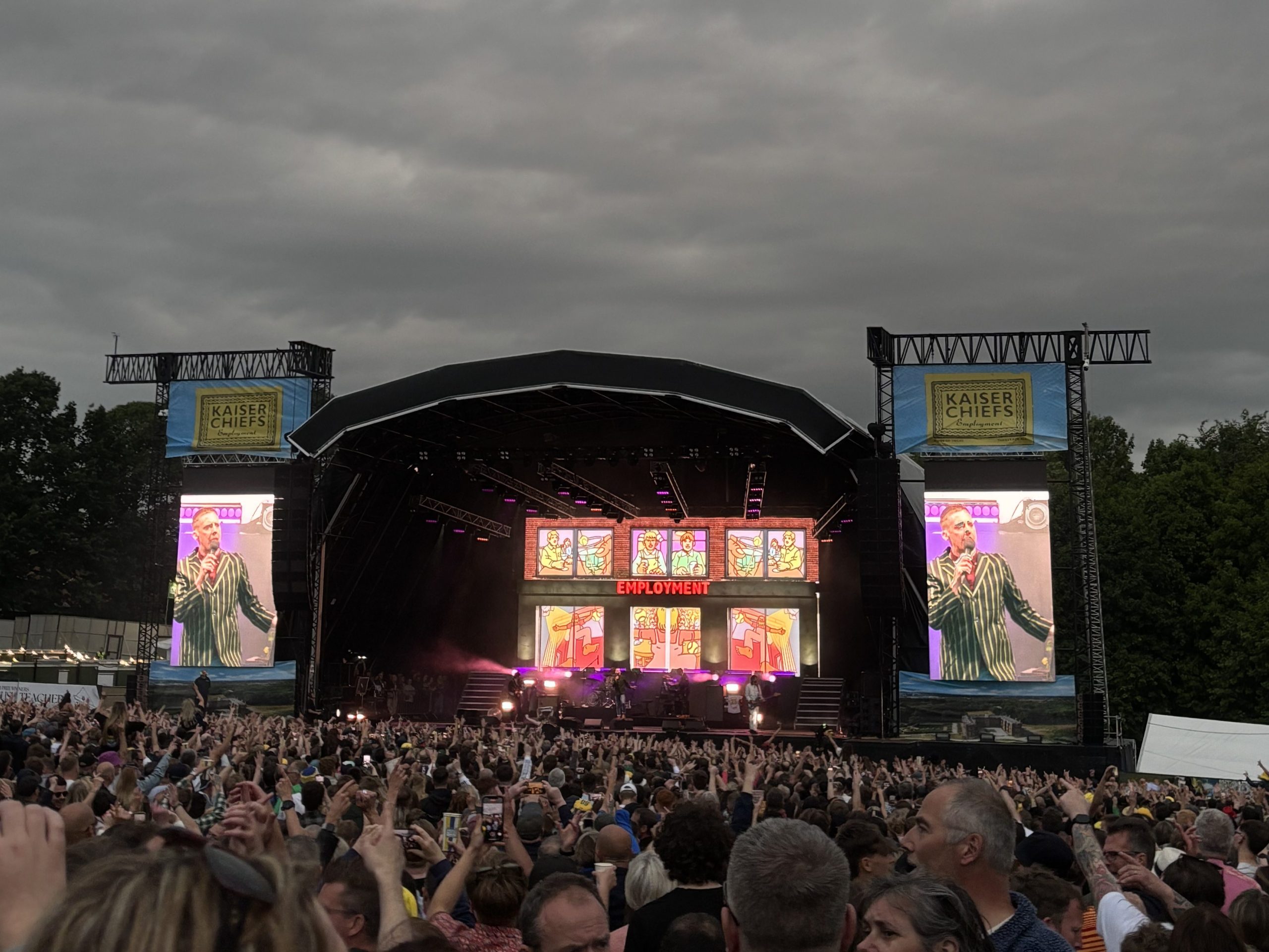 The riot predictors, Kaiser Chiefs celebrated 20 years of Employment with a Temple Newsam gig / Credit: The Hoot Leeds