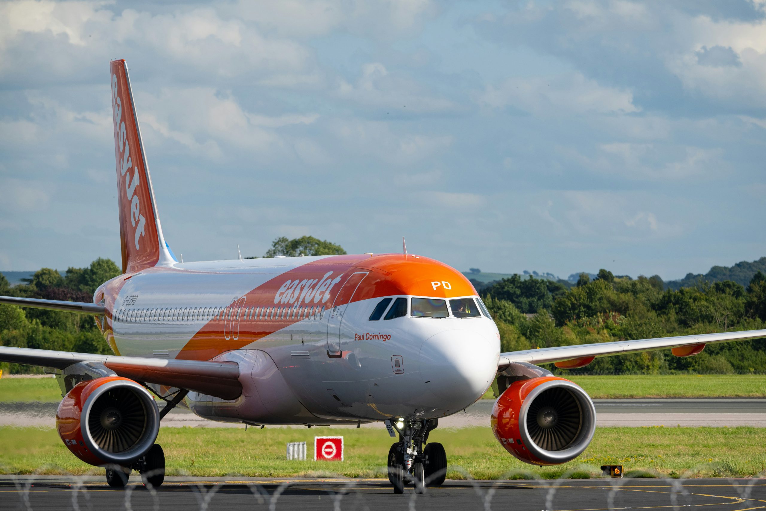 EasyJet axes all flights from Leeds Bradford Airport, including routes to Paris and Barcelona