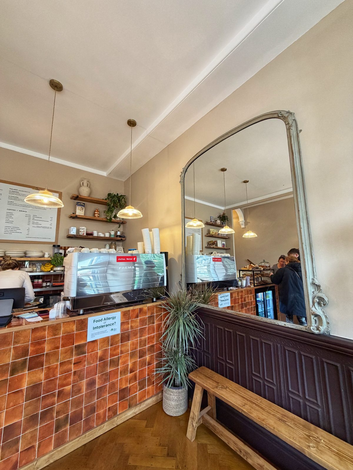 Inside Rizia's Bottega